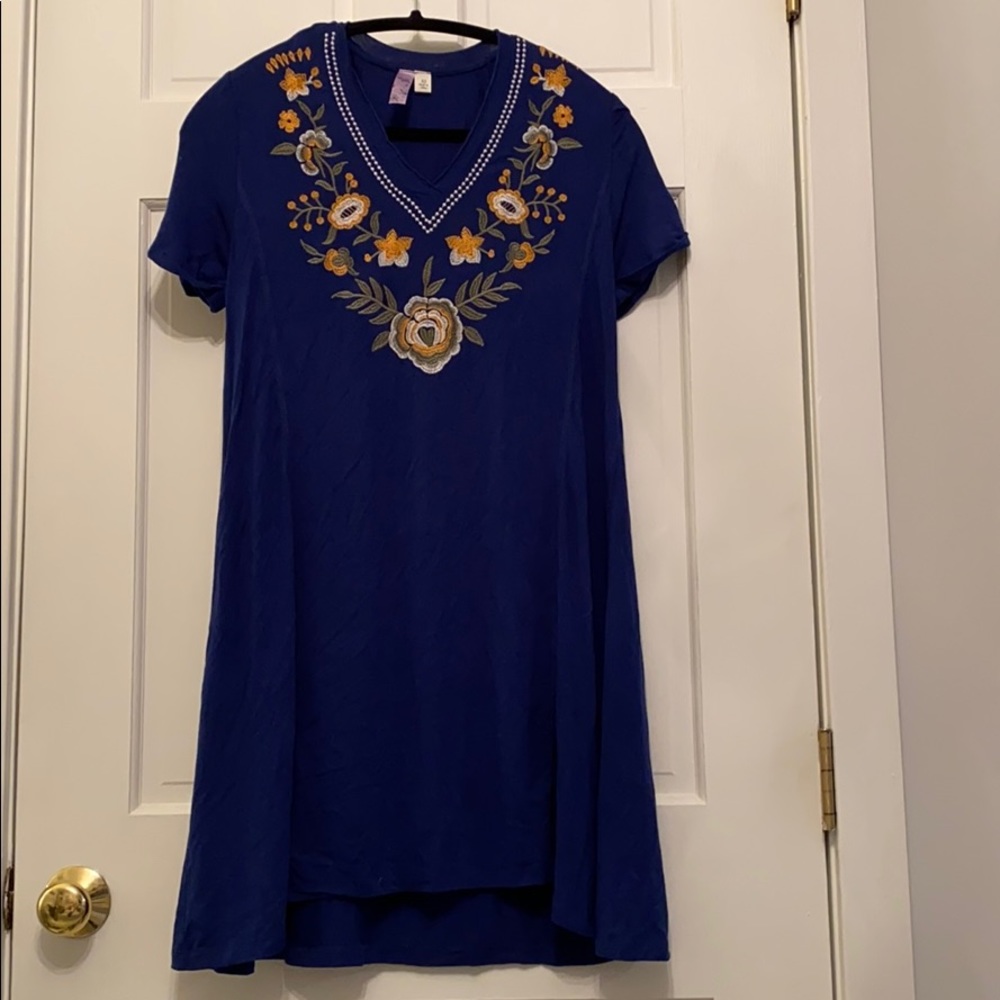 Embroidered Floral T-Shirt